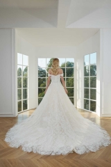 WT4408 Luxury Ball Gown Off Shoulder with Big Chaple Train