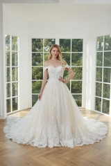 WT4408 Luxury Ball Gown Off Shoulder with Big Chaple Train